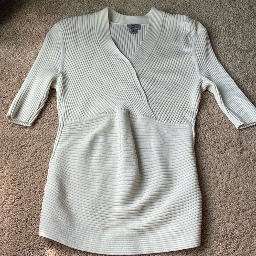 Worthington ivory top size small